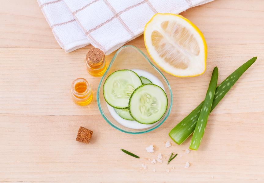 Buy Face Moisturisers Online to Hydrate Your Skin